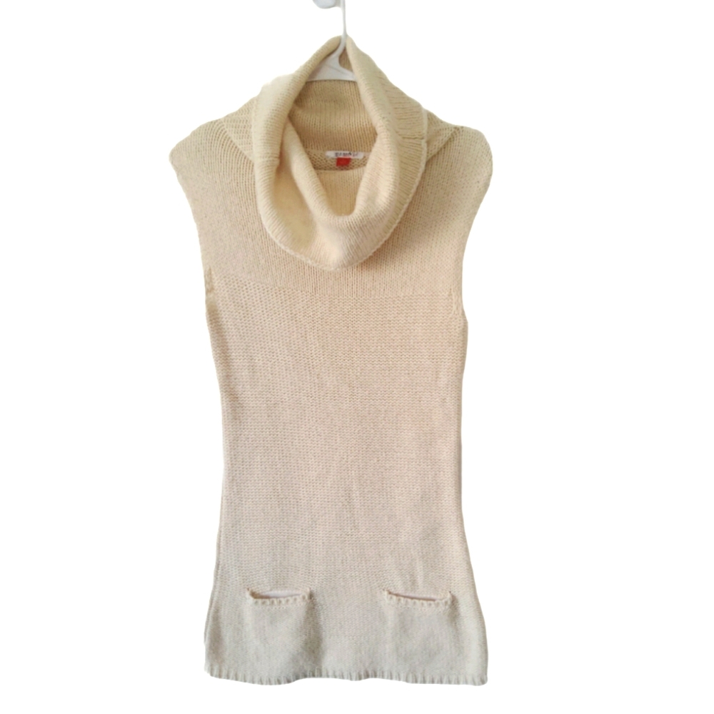 4/$25 Old Navy Wool Blend Camel Hair Sweater Small
